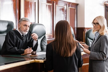 Litigation Lawyer In Los Angeles Helping Clients Resolve Disputes